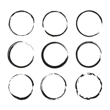 Grunge Circle çerçeveleri. Dokuz siyah taslak. Elle çizilmiş vektör. Soyut geometrik şekiller. EPS 10.