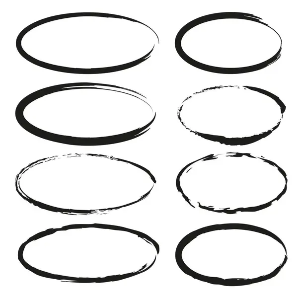 Grunge oval çerçeve vektörü. Kara, pürüzlü köşeler. Soyut fırça darbesi şekilleri. Sanatsal tasarım elementleri. EPS 10.