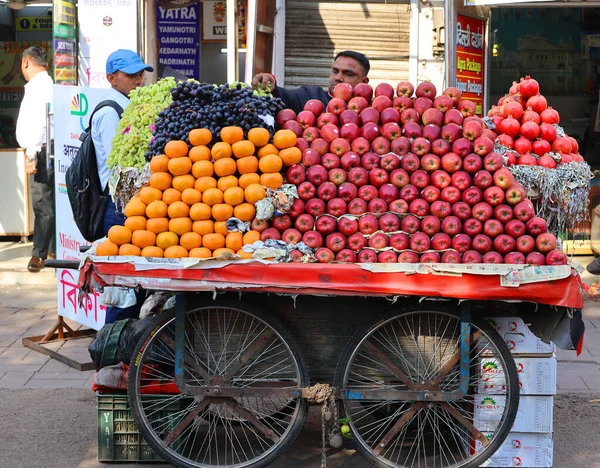 Delhi India 2023 Vendedor Ambulante Delhi Vendendo Seus Produtos — Fotografia de Stock