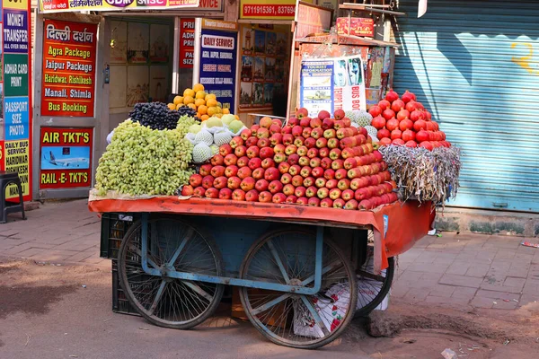 Delhi India 2023 Street Vendor Delhi Selling His Produce — Stock Photo, Image