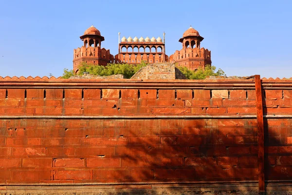 印度德里 2023 红堡是印度德里旧城区的一座历史性要塞 历史上一直是莫卧儿皇帝的主要居住地 沙贾汉皇帝 — 图库照片