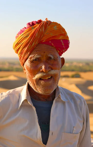 Thar Desert Rajasthan India 2023 Caméléon Indien Chamelier Avec Chameaux — Photo