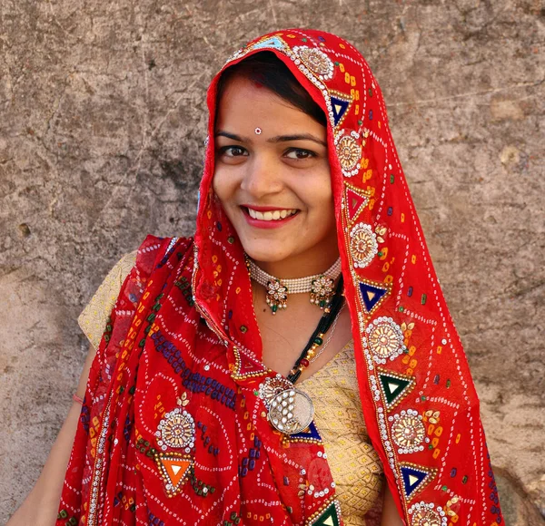 Stock image KUKMBHALGARH RAJASTHAN INDIA - 02 23 2023: Young woman visiting the Kumbhal fort. The biggest factor behind India's massive population is its young people 650 million Indians nearly half the country