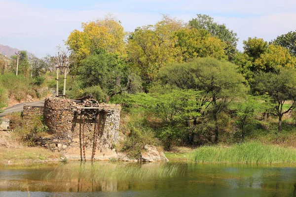 Rural Rajasthan India 2023 Agua Que Sale Del Pozo Para — Foto de Stock