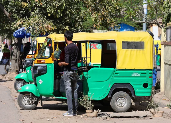Udaipur Rajasthan India 2023 Auto Rickshaw Motorized Version Pulled Rickshaw — Stock Photo, Image