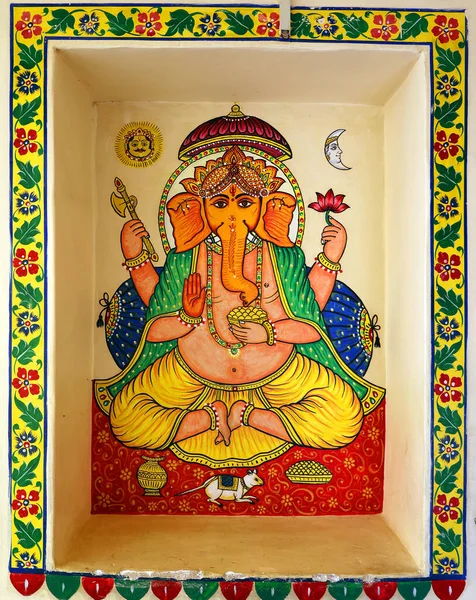 インドラジャスタン州宮殿 ウダイプール市ガネシャ卿の壁画 — ストック写真