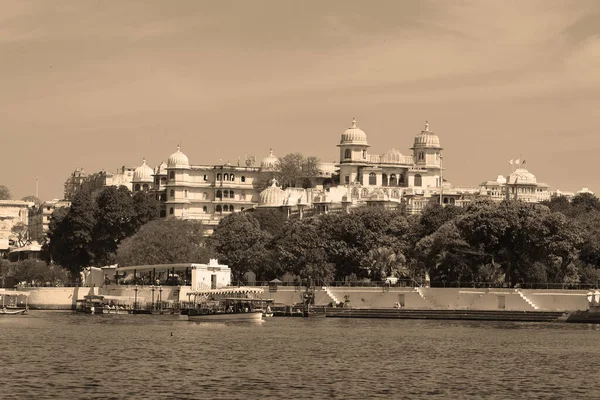 Udaipur Rajasthan India 2023 Lake Palace Resmi Adıyla Jag Niwa — Stok fotoğraf