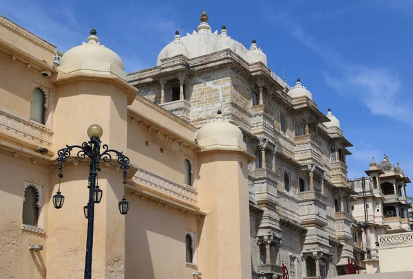 Udaipur Rajasthan India 2023 Palácio Cidade Udaipur Complexo Palaciano Situado — Fotografia de Stock