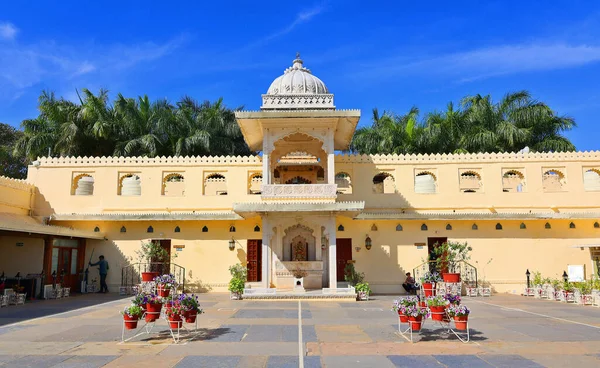 Udaipur Rajasthan India 2023 Lake Palace 原名为Jag Niwas 是美战王朝的一座夏宫 现改为宾馆 — 图库照片