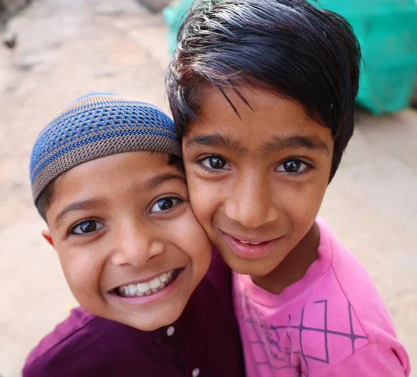 stock image BUNDI RAJASTHAN INDIA - 02 17 2023: Young children playing in the street The biggest factor behind India's massive population is its young people 650 million Indians nearly half the country