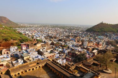 BUNDI RAJASTHAN INDIA - 02 17 2023: Bundi şehir manzarası Güzel manzara, Rajasthan, Hindistan