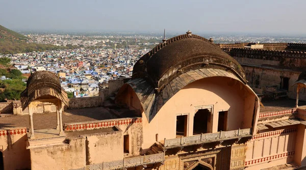 Bundi Rajasthan India 2023 Taragarh Φρούριο Είναι Γιγαντιαία Αρχιτεκτονική Φωλιασμένο — Φωτογραφία Αρχείου
