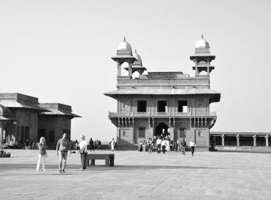 FATEHPUR SIKRI INDIA - 03 01 01 2023: Fatehpur Sikri, Hindistan 'ın Uttar Pradesh ilçesine bağlı bir kasabadır. Fatehpur Sikri 1571 yılında İmparator Akbar tarafından Babür İmparatorluğu 'nun başkenti olarak kuruldu.