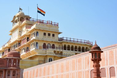 JAIPUR INDIA - 02 28 2023: Jaipur, Jaipur şehri ile aynı zamanda Jaipur Sarayı 'nın detayları, Maharaja Sawai Jai Singh II tarafından kurulmuştur.