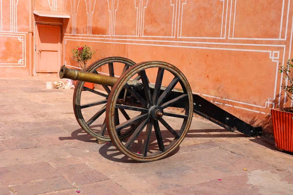 Jaipur India 2023 City Palace Τζαϊπούρ Παλιό Κανόνι Κοντά Στο — Φωτογραφία Αρχείου