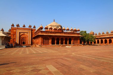 FATEHPUR SIKRI INDIA - 03 01 01 2023: Fatehpur Sikri, Hindistan 'ın Uttar Pradesh ilçesine bağlı bir kasabadır. Fatehpur Sikri 1571 yılında İmparator Akbar tarafından Babür İmparatorluğu 'nun başkenti olarak kuruldu.