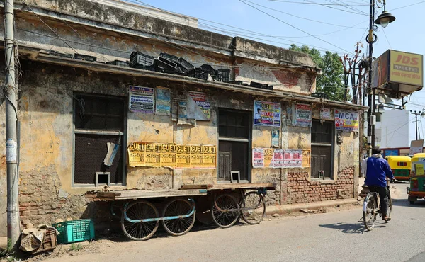 Varanasi Bhojpur Purvanchal India 2023 Motorcycle Tuk Tuk Quiet Street — Stock Photo, Image