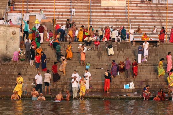 Varanasi Bhojpur Purvanchal India 2023 Les Hindous Prennent Bain Rituel — Photo