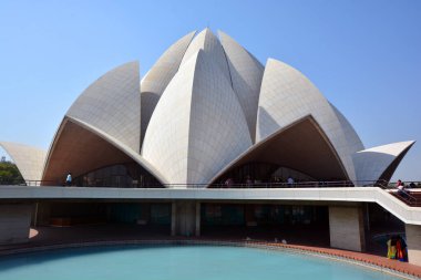 DELHI INDIA - 02 12 2023: Hindistan 'ın Delhi kentinde bulunan Lotus Tapınağı, Aralık 1986' da ithaf edilen bir İbadet Evi.