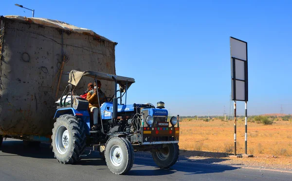 Rural Rajasthan India 2023 Traktor Sonalika Ett Indiskt Multinationellt Företag — Stockfoto