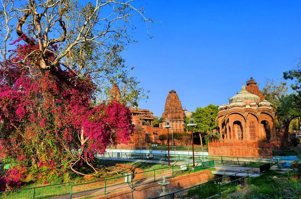 Джастхан Индия 2023 Старый Индуистский Храм Мандоре Гарден Джодхпур Раджастан — стоковое фото