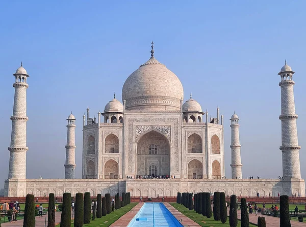 stock image TAJ MAHAL UTTAR PRADESH INDIA - 03 01 2023: View of the Taj Mahal is an ivory-white marble mausoleum on the right bank of the river Yamuna in Agra