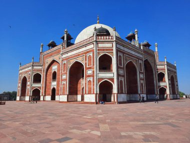 DELHI INDIA - 02 11 2023: Humayun 'un mezarı Delhi' deki Babür İmparatoru Humayun 'un mezarıdır.