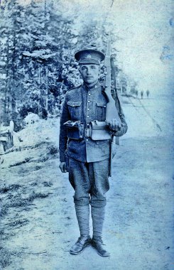 GREAT BRITAIN - CIRCA 1916: Vintage canadian soldier picture during the WW1. More than 650,000 Canadians and Newfoundlanders served in this war, then called The Great War clipart