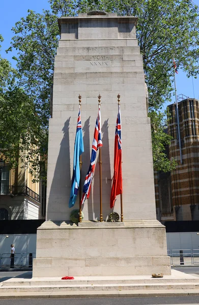 2023 Cenotaph是怀特霍尔的一座战争纪念馆 该纪念碑于1920年揭幕 作为英国纪念一战中英国和英联邦阵亡将士的国家纪念碑 — 图库照片