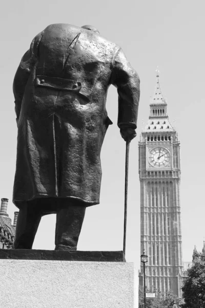 London United Kingdom 2023 Статуя Воєнного Прем Міністра Великої Британії — стокове фото