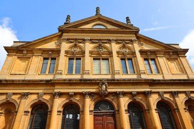UNITED KINGDOM 06 19 2023: Oxford 'un en ünlü binalarından bazıları çarpıcı mimarisi ile ünlüdür..     