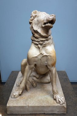 LONDRA BİRLİK KINGDOM 06 17 2023: Müzede heykel 