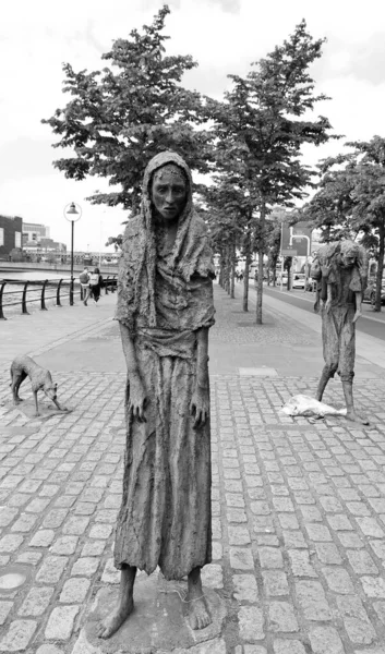 Dublin Republic Ireland 2023 Famine Memorial Stands Customs House Quay — Stock Photo, Image