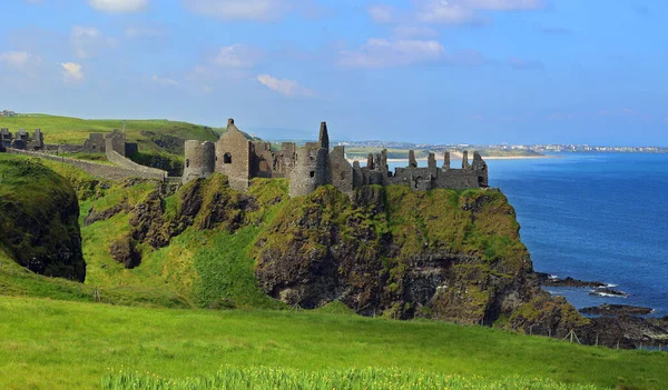 Dunluce One Most Picturesque Romantic Irish Castles — Stock Photo, Image