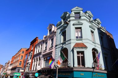 DUBLIN, İRELYA REKLİĞİ - 05 28 2023: Dublin 'deki güzel mimari ve sokak manzarası