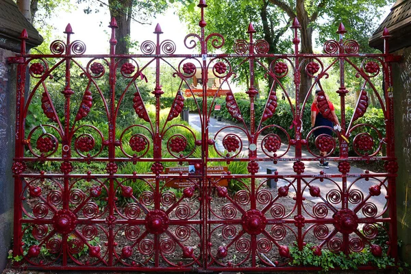 Liverpool United Kingdom 2023 Strawberry Field Salvation Army Property Visitor — Stock Photo, Image