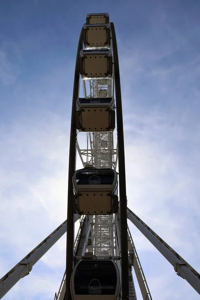 Liverpool United Kingdom 2023 Wheel Liverpool Transportable Ferris Wheel Installation — Stock Photo, Image