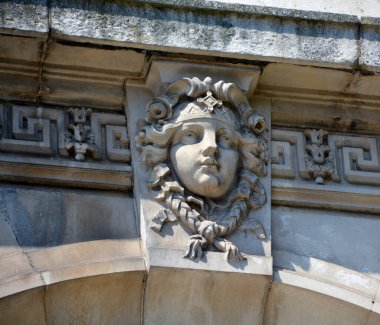 LiVERPOOL BİRLİK KINGDOM 06 07 2023: Liverpool 'da Art Nouveau mimarisi. Liverpool Şehir Merkezi 'nde muhteşem Art Deco mimarisi