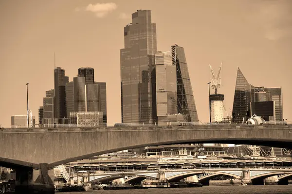 London City Scape Waterloo Bridge Wielka Brytania — Zdjęcie stockowe