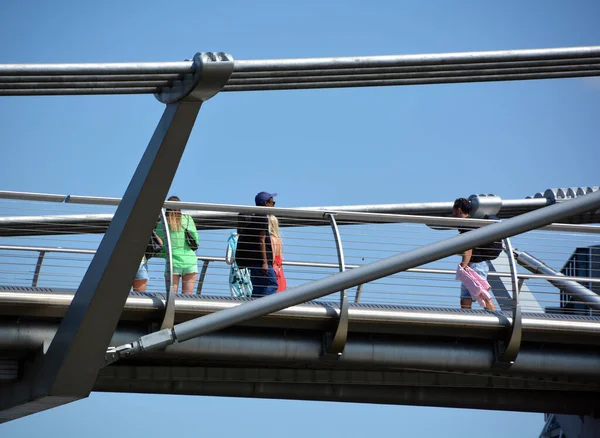 Londres Royaume Uni Ouverture Public Pont Millénaire Réservé Aux Piétons — Photo
