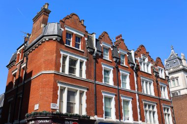LONDON BİRLİK KINGDOM 06 19 2023: St Marys Hastanesi kuzey batı Londra 'nın en büyük akut hastanesidir ve danışman ve ebe destekli hizmetleri olan bir doğum merkezidir.