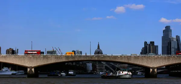 London Cityscape Waterloo Bridge — Stock fotografie