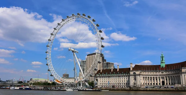 Лондон Объединенный Кингдом 2023 London Eye Millennium Wheel Cantilevered Observation — стоковое фото