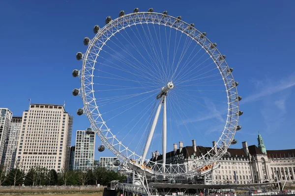 Лондон Объединенный Кингдом 2023 London Eye Millennium Wheel Cantilevered Observation — стоковое фото