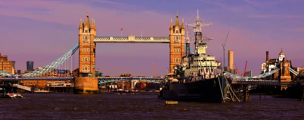 Foto Cênica Famosa Tower Bridge Londres Reino Unido — Fotografia de Stock