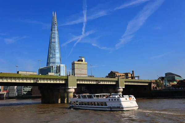 英国伦敦 2023 碎片伦敦桥 是欧盟最高的建筑 — 图库照片