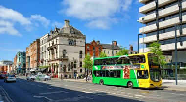 DUBLIN 'in İrlanda Cumhuriyeti 05 28 2023: Dublin İrlanda' nın başkenti ve en büyük kentidir.. 