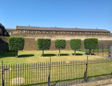 BELFAST NORTHERN IRELAND BİRLİK KINGDOM 06 03 2023: HMP Belfast, Crumlin Road Gaol olarak da bilinen eski bir hapishanedir.