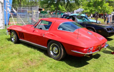 Granby QueBEC CANADA 07: 30: 23 Eski araba eski otomobil sergisi