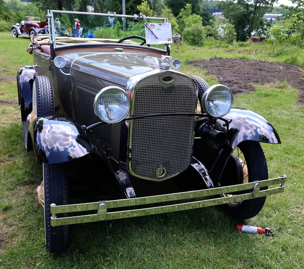 GRANBY QUEBEC CANADA 07: 30 2023: Ford Model A (19271931) (veya A-Model Ford veya A olarak da bilinir), Ford Motor Şirketi 'nin ikinci piyasa başarısıdır.